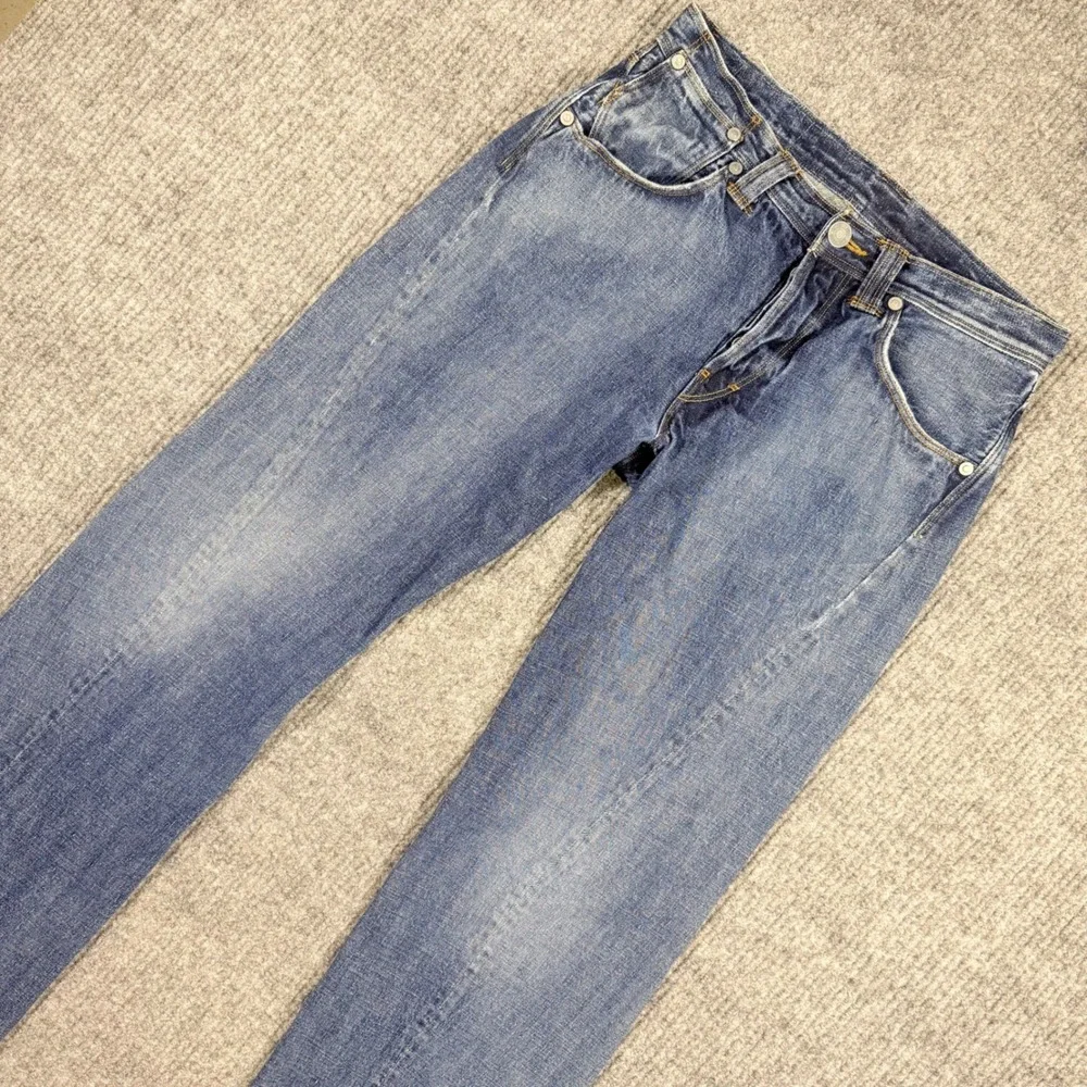 Levis Engineered Jeans Mens 32x32 Denim Straight Leg Twisted Seam Button Fly - Picture 1 of 14